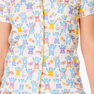 Roller Rabbit Summer of Love Pajamas sz Small (new in packaging)